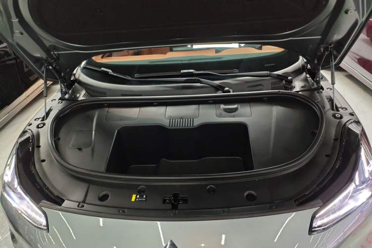Used Hyptec GT 2024 710 Rear-Drive Advanced Intelligent Driving 3L Version Engine Bay