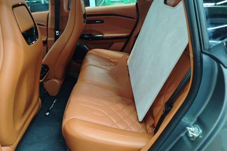 Used Hyptec GT 2024 710 Rear-Drive Advanced Intelligent Driving 3L Version Interior 4