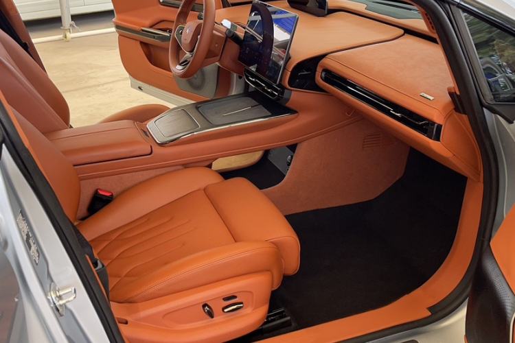 Used Hyptec GT 2024 Global Model 710 Ultra-High-Voltage LiDAR Edition Interior 6