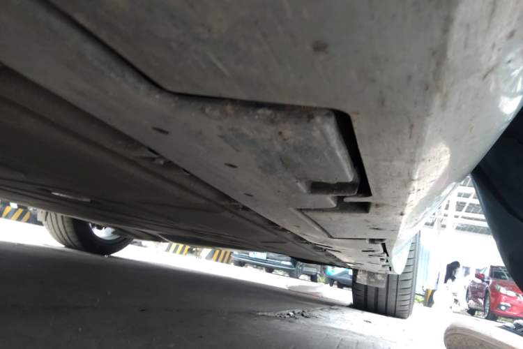 Used Hyptec GT 2024 Global Model 710 Ultra-High-Voltage LiDAR Edition Right Side Sill