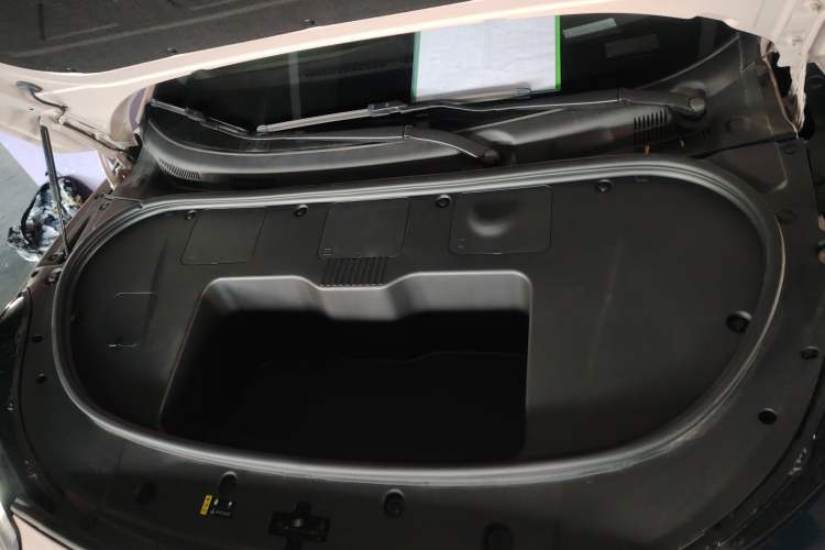 Used Hyptec GT 2024 Global Model 710 Ultra-High-Voltage LiDAR Edition Engine Bay