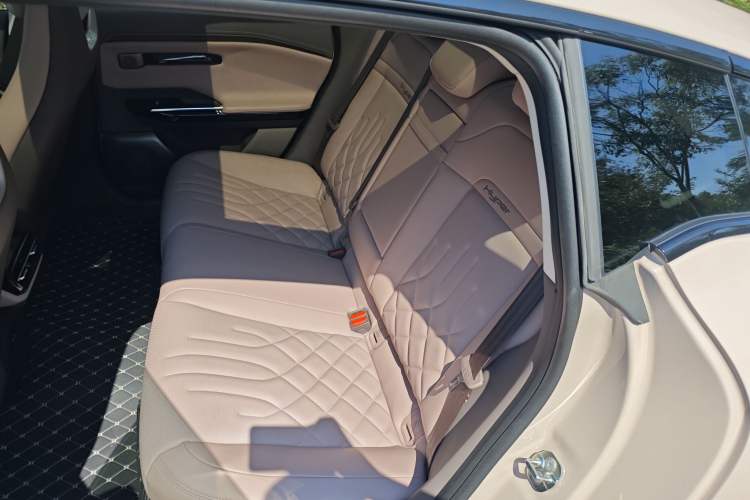 Used Hyptec GT 2024 Global Model 710 Ultra-High-Voltage LiDAR Edition Interior 11