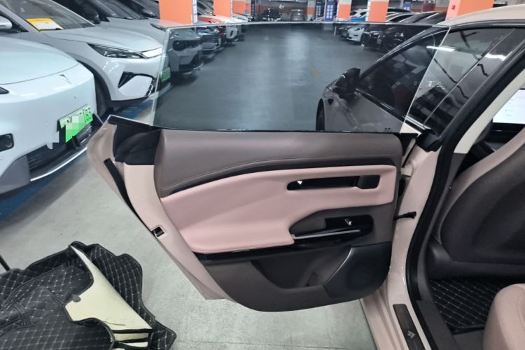 Used Hyptec GT 2024 Global Model 710 Ultra-High-Voltage LiDAR Edition Interior 8