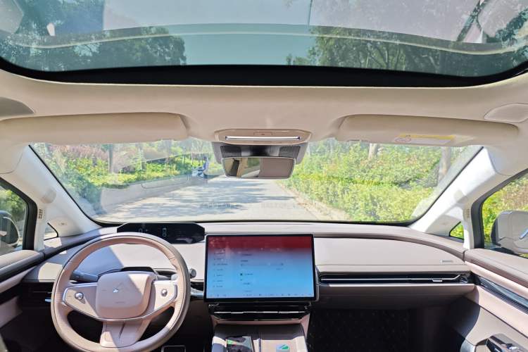 Used Hyptec GT 2024 Global Model 710 Ultra-High-Voltage LiDAR Edition Interior 8