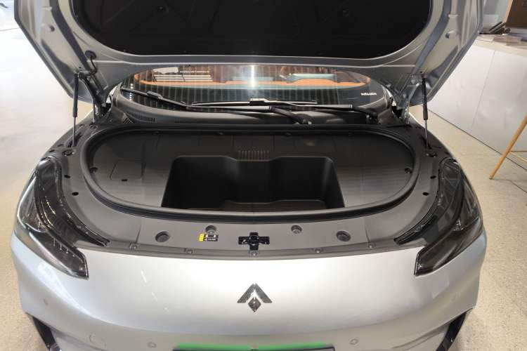 Used Hyptec GT 2024 Global Model 710 Ultra-High-Voltage LiDAR Edition Engine Bay
