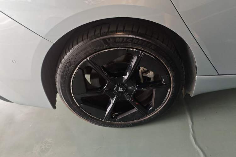 Used Hyptec GT 2024 Global Model 710 Ultra-High-Voltage LiDAR Edition Right Rear Wheel Hub