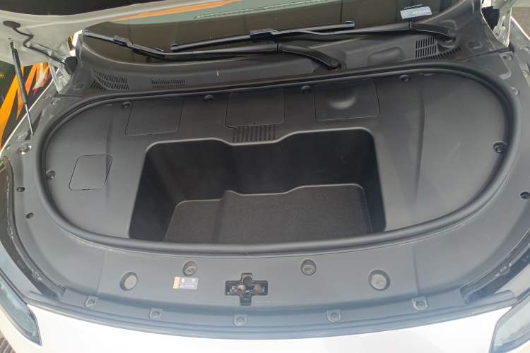 Used Hyptec GT 2024 Global Model 710 Ultra-High-Voltage LiDAR Edition Interior 3