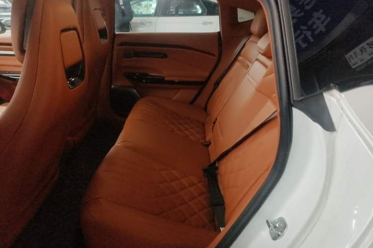 Used Hyptec GT 2024 Global Model 710 Ultra-High-Voltage LiDAR Edition Interior 4