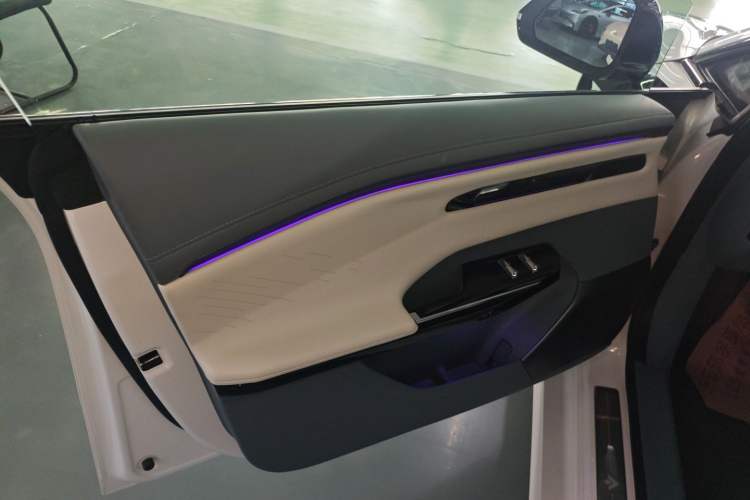 Used Hyptec GT 2024 Global Model 710 Ultra-High-Voltage LiDAR Edition Left Front Door Interior