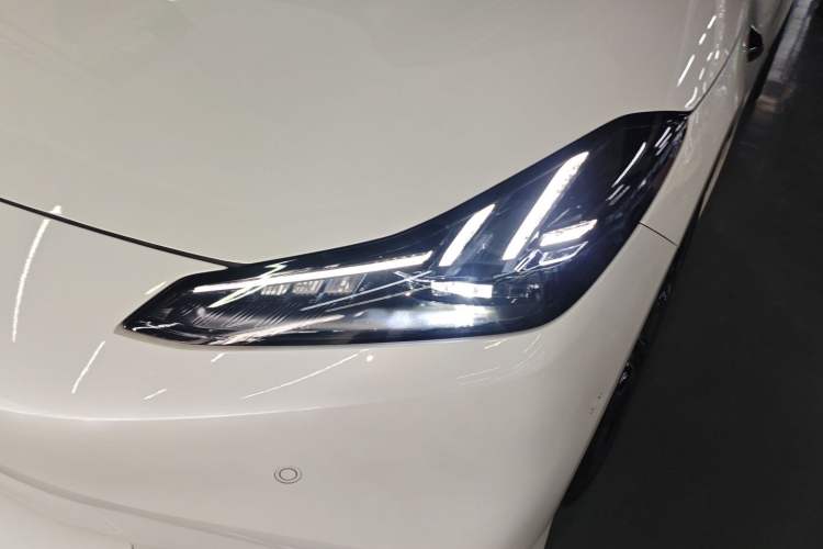 Used Hyptec GT 2024 Global Model 710 Ultra-High-Voltage LiDAR Edition Left Front Headlight