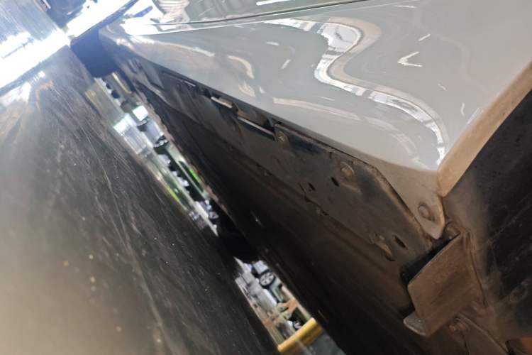 Used Hyptec GT 2024 Global Model 710 Ultra-High-Voltage LiDAR Edition Left Side Sill