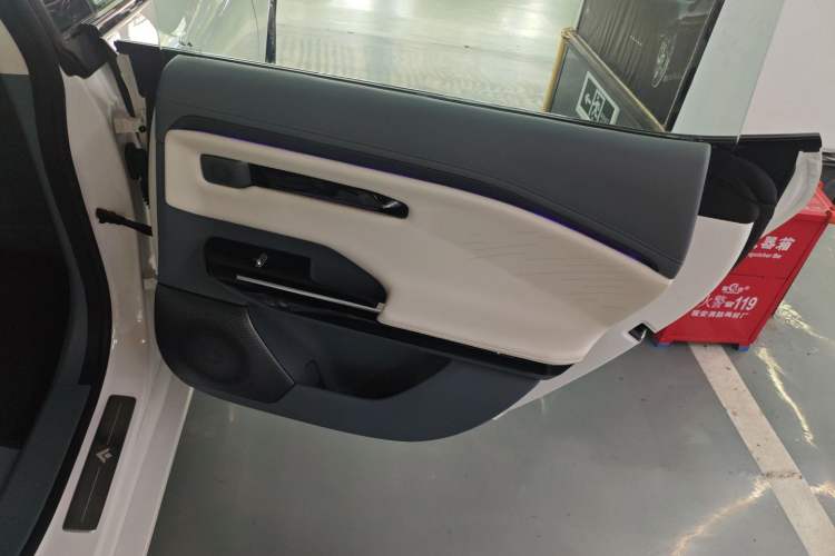 Used Hyptec GT 2024 Global Model 710 Ultra-High-Voltage LiDAR Edition Right Rear Door Interior