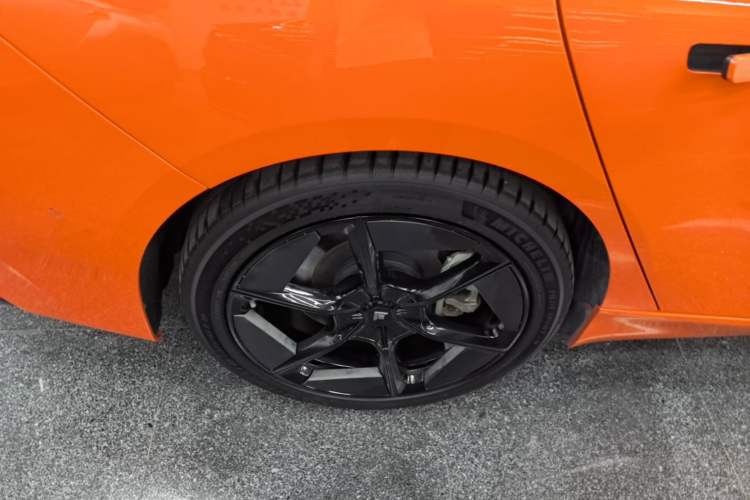 Used Hyptec GT 2024 Global Model 710 Ultra-High-Voltage LiDAR Edition Right Rear Wheel Hub