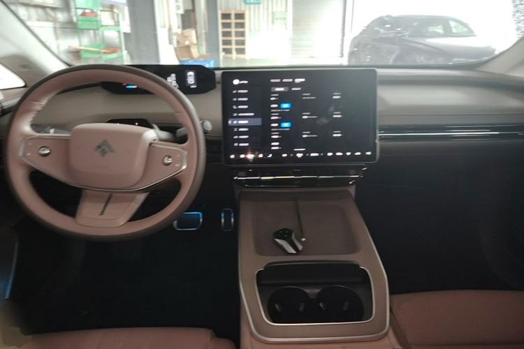 Used Hyptec GT 2025 710 Max Edition Center Console