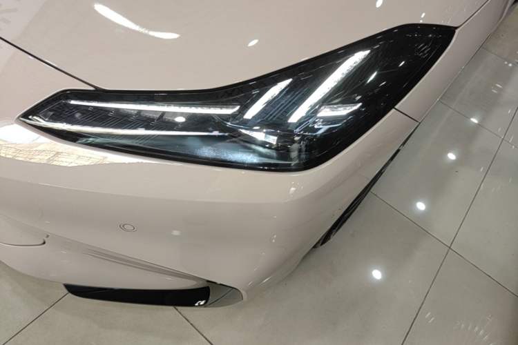 Used Hyptec GT 2025 Model Facelift 710 Max Edition Left Front Headlight