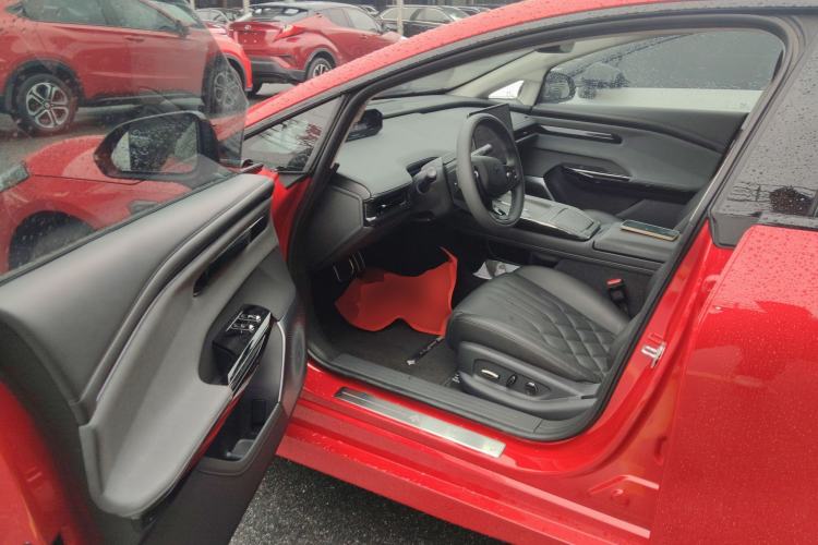 Used Hyptec GT 2025 710 Max Edition Driver Seat