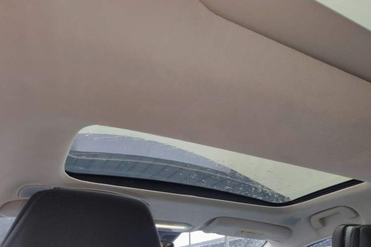 Used Hyptec GT 2025 710 Max Edition Headliner