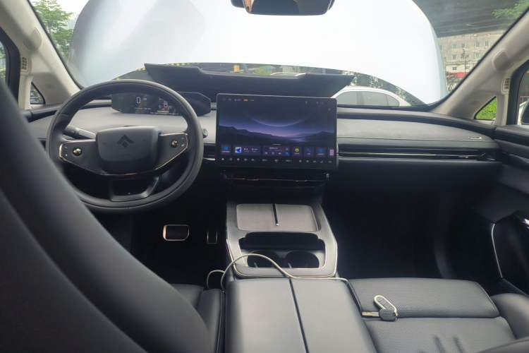 Used Hyptec GT 2025 710 Max Edition Center Console