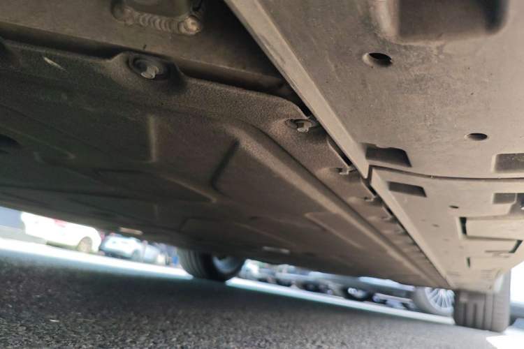 Used Hyptec GT 2025 710 Max Edition Chassis Front Left