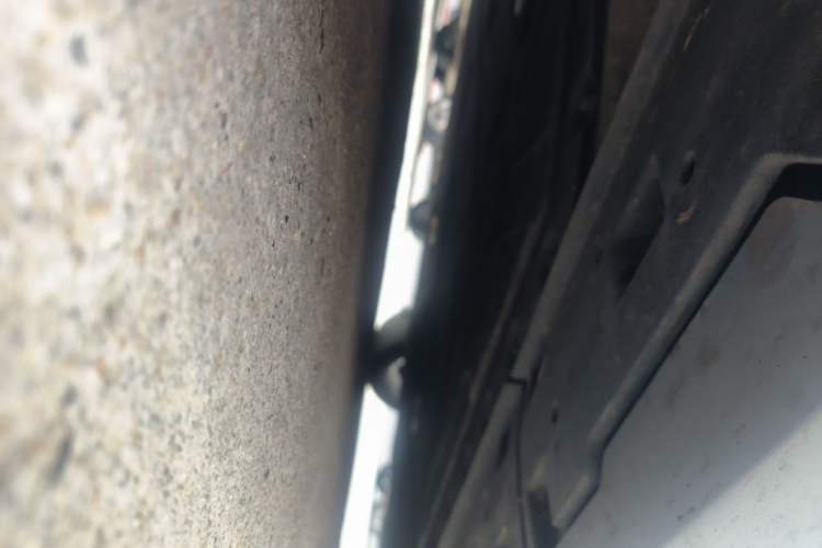 Used Hyptec GT 2025 710 Max Edition Chassis Front Left