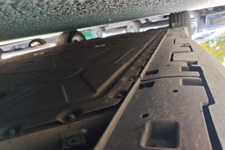Used Hyptec GT 2025 710 Max Edition Chassis Front Right