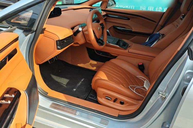 Used Hyptec GT 2025 710 Max Edition Driver Seat