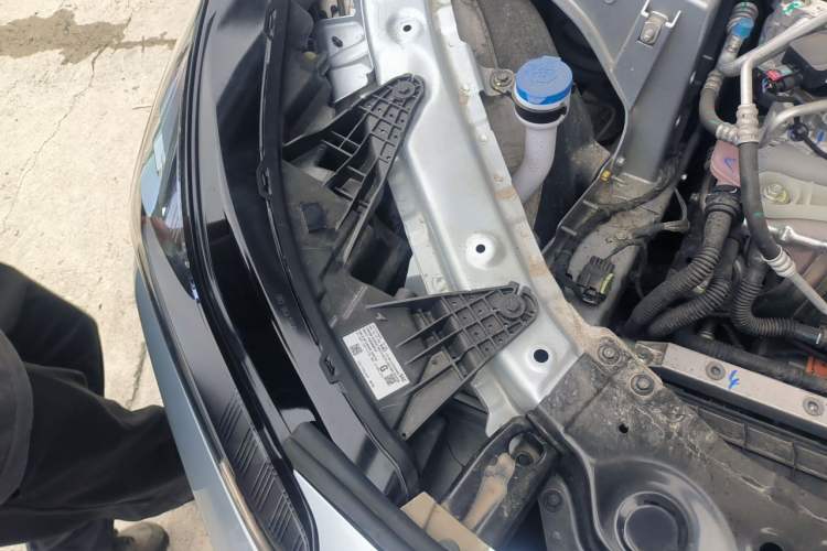 Used Hyptec GT 2025 710 Max Edition Engine Bay Right