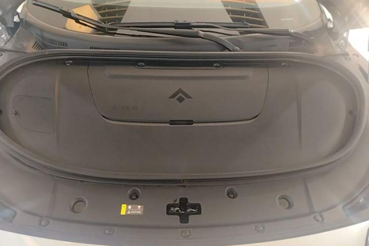 Used Hyptec GT 2025 710 Max Edition Engine Bay
