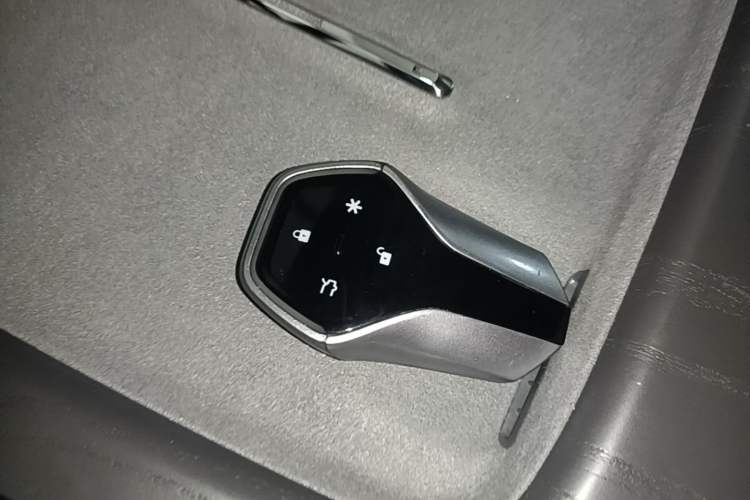 Used Hyptec GT 2025 710 Max Edition Interior 1
