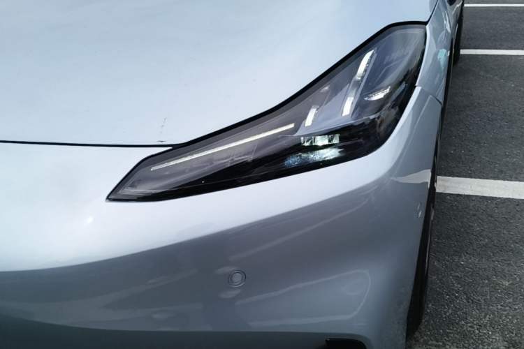 Used Hyptec GT 2025 710 Max Edition Left Front Headlight