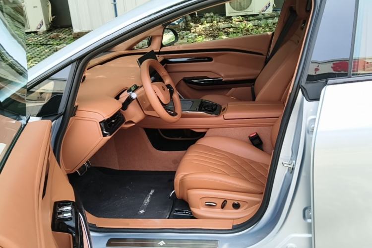 Used Hyptec GT 2025 710 Max Edition Left Front Seat