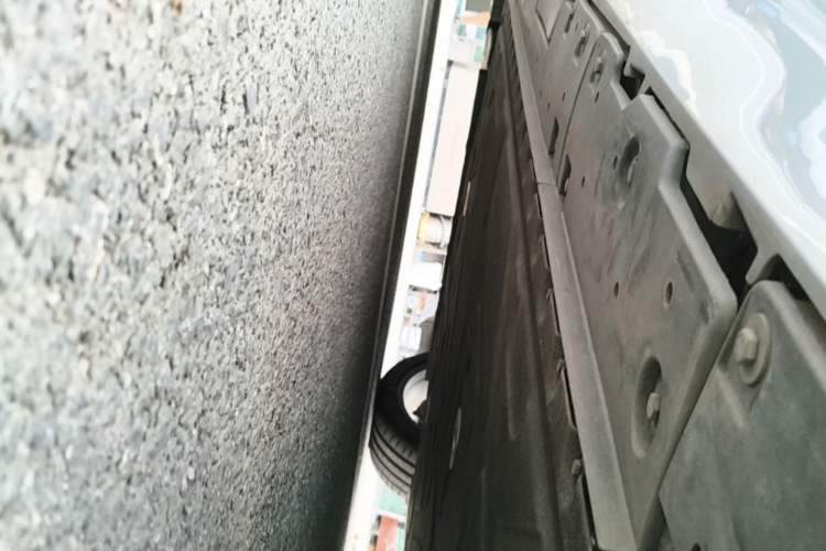 Used Hyptec GT 2025 710 Max Edition Left Side Sill