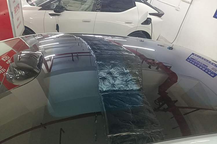 Used Hyptec GT 2025 710 Max Edition Roof