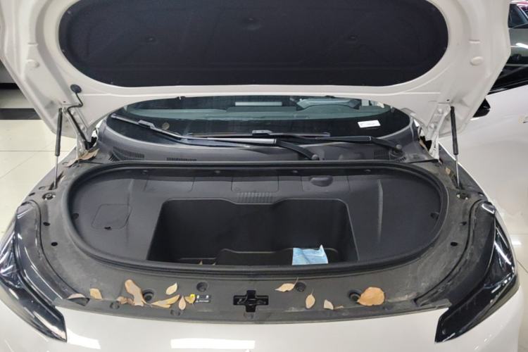 Used Hyptec GT 2025 Model 630 Lite Edition Engine Bay