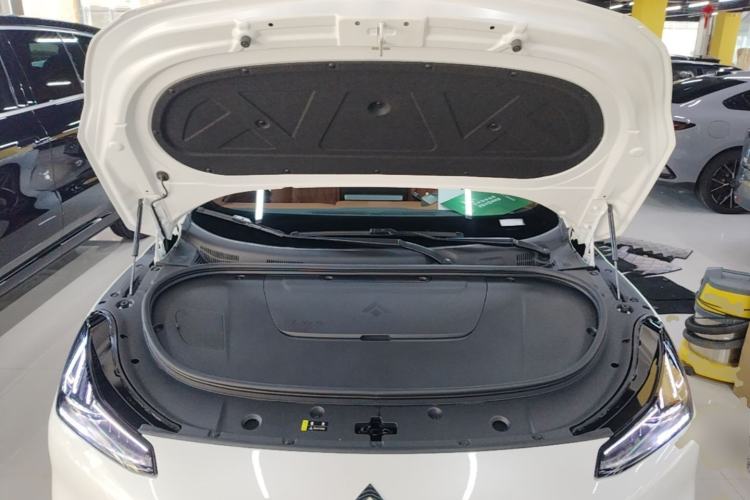 Used Hyptec GT 2025 710 Max Edition Engine Bay