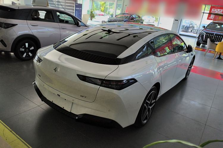 Used Hyptec GT 2025 710 Max Edition Exterior 3