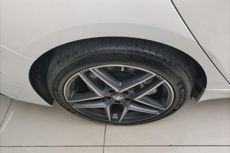 Used Hyptec GT 2025 710 Max Edition Exterior 8