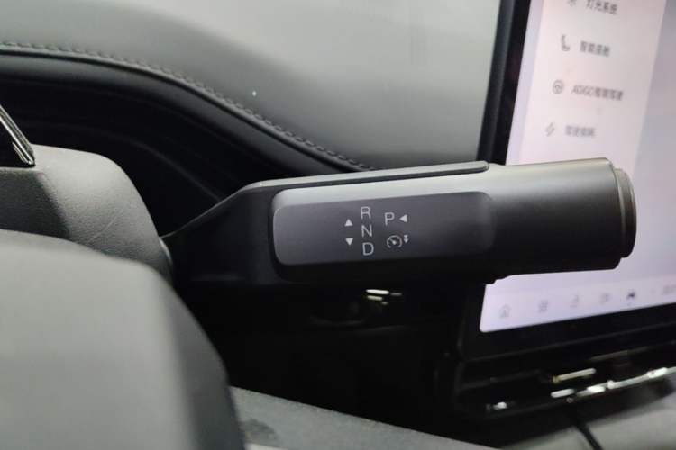 Used Hyptec GT 2025 Model 630 Lite Edition Gear Lever