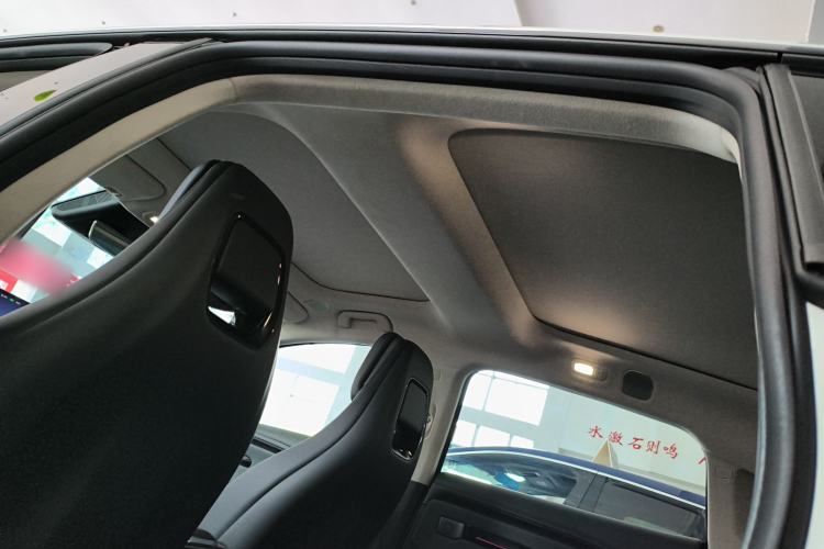 Used Hyptec GT 2025 710 Max Edition Interior 10