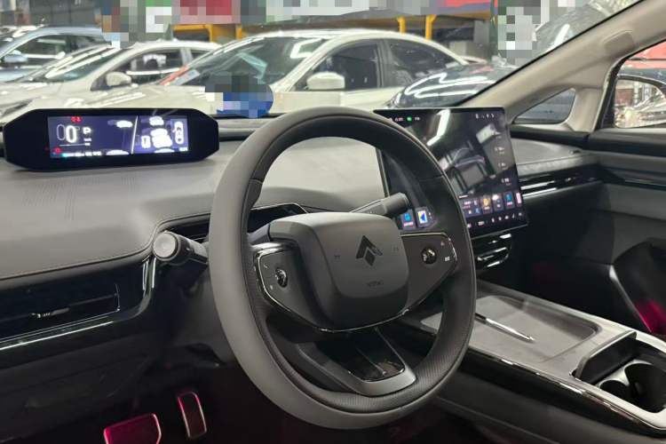 Used Hyptec GT 2025 710 Max Edition Interior 2