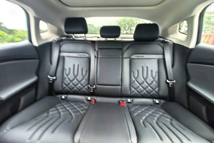Used Hyptec GT 2025 710 Max Edition Interior 4