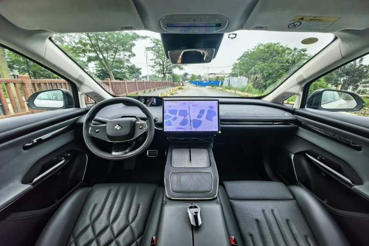 Used Hyptec GT 2025 710 Max Edition Interior 7