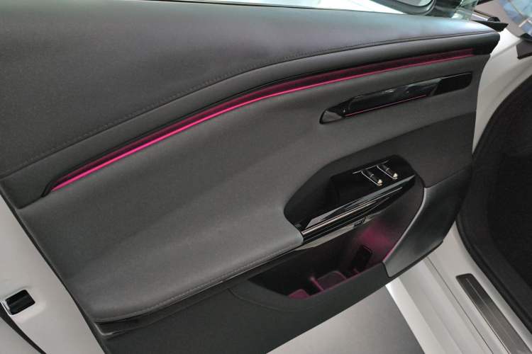 Used Hyptec GT 2025 710 Max Edition Interior 8