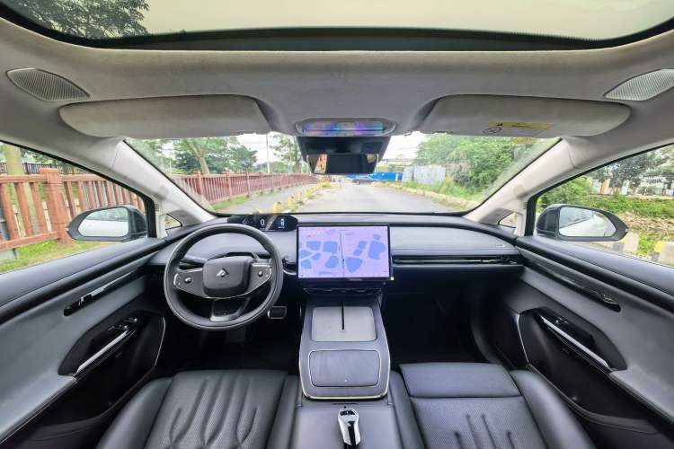 Used Hyptec GT 2025 710 Max Edition Interior 8
