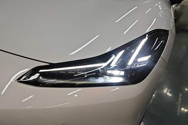 Used Hyptec GT 2025 710 Max Edition Left Front Headlight