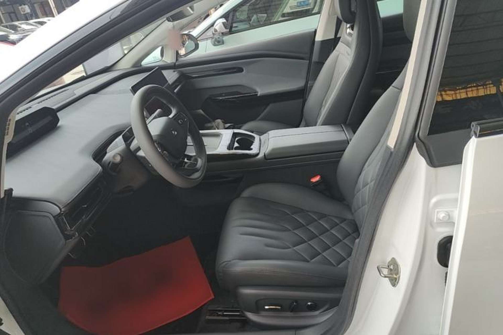 Used Hyptec GT 2025 710 Max Edition Left Front Seat