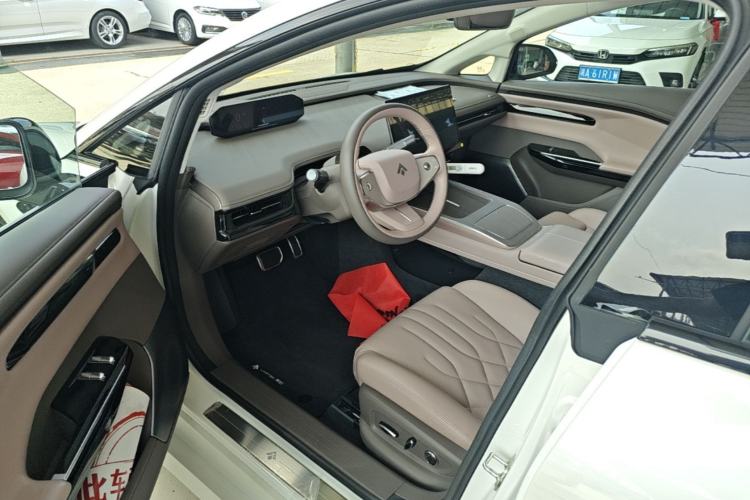 Used Hyptec GT 2025 710 Max Edition Left Front Seat