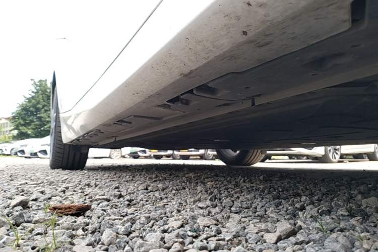 Used Hyptec GT 2025 710 Max Edition Right Side Sill