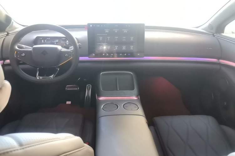 Used Hyptec Haval A800 2026 Model Smart Prestige Edition Center Console