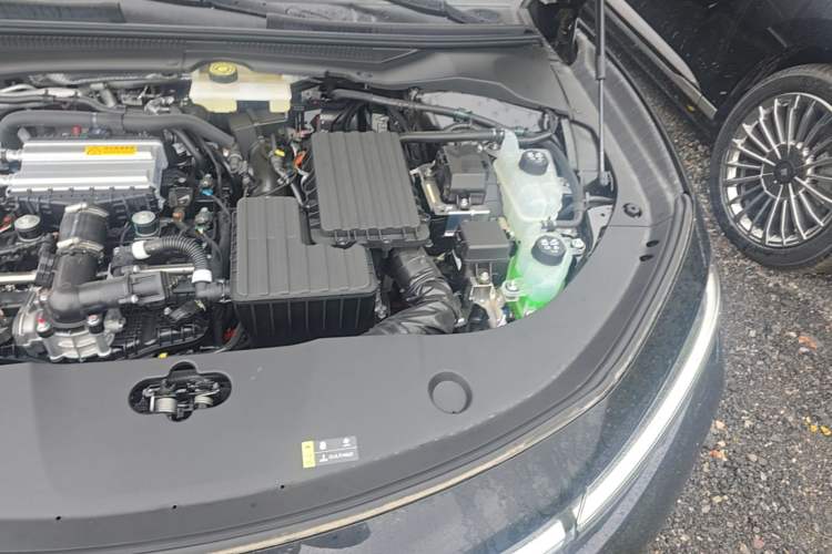 Used Hyptec Haval A800 2026 Model Smart Prestige Edition Engine Bay Left
